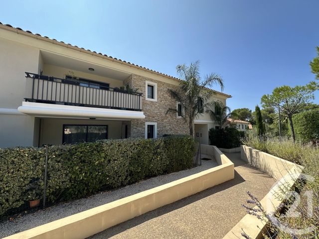 Appartement T3 à vendre - 3 pièces - 74.89 m2 - ST RAPHAEL - 83 - PROVENCE-ALPES-COTE-D-AZUR - Century 21 Sud Habitat