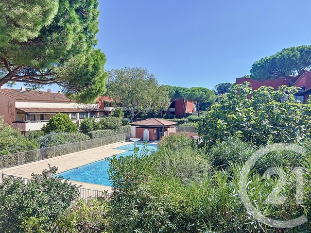 Appartement T3 à vendre - 3 pièces - 44.0 m2 - FREJUS - 83 - PROVENCE-ALPES-COTE-D-AZUR - Century 21 Sud Habitat