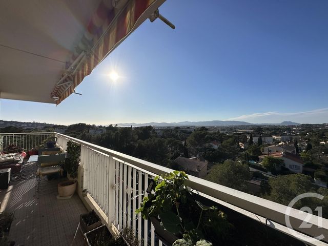 Appartement T3 à vendre - 3 pièces - 73.02 m2 - ST RAPHAEL - 83 - PROVENCE-ALPES-COTE-D-AZUR - Century 21 Sud Habitat